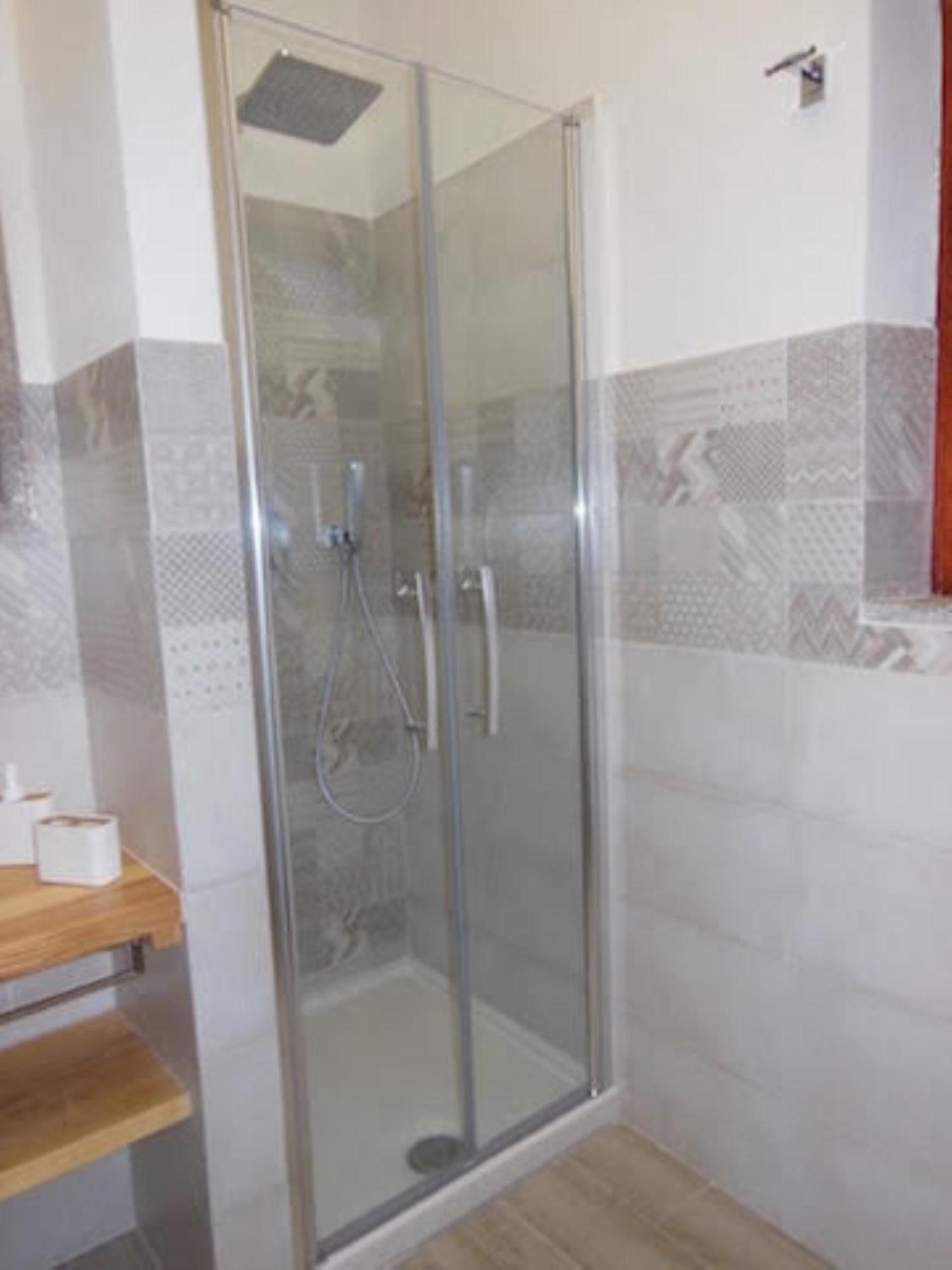 Punto Zero Rooms San Teodoro  Exterior photo