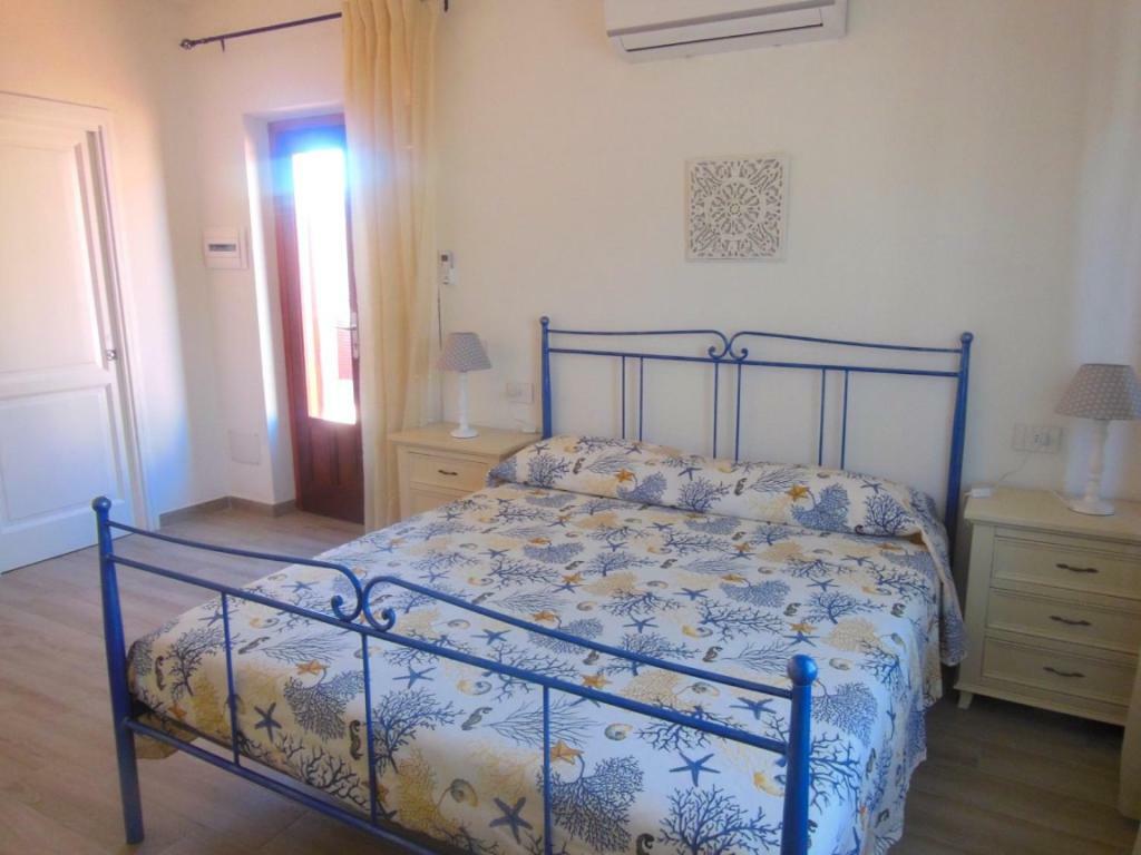 Punto Zero Rooms San Teodoro  Exterior photo
